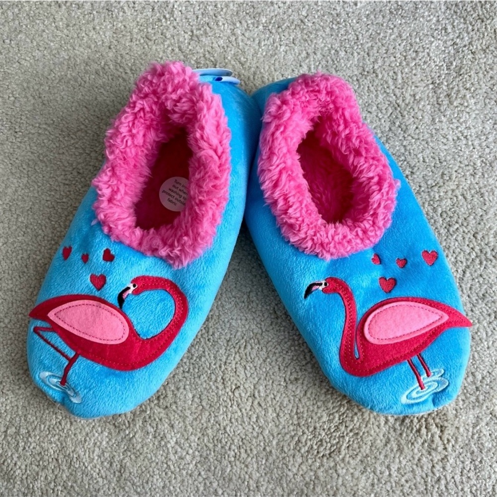 Flamingo Fuzzy Slippers